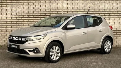 Occasion 2023 Dacia Sandero Expression Hatchback | € 16.495 (Eerlijke prijs)