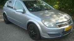 Gebruikt 2005 Opel Astra Elegance Hatchback | € 975 (Goede deal)