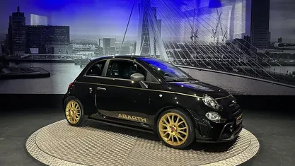 Zwart Gebruikt 2021 Abarth 595C 70th Anniversary Cabriolet | € 26.995 (Eerlijke prijs)