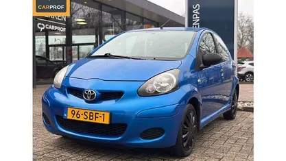 Occasion 2011 Toyota Aygo Hatchback | € 3.450 (Eerlijke prijs)