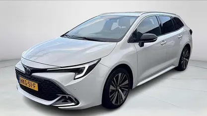Occasion 2025 Toyota Corolla Stationwagen | € 32.950 (Eerlijke prijs)