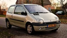 Gebruikt 1999 Renault Twingo Initiale Hatchback | € 1.199 (Eerlijke prijs)