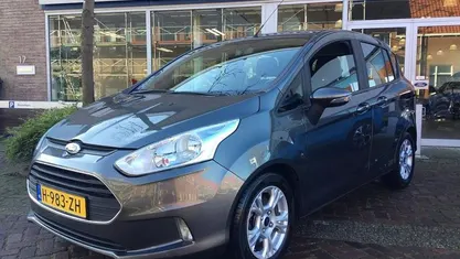 Grijs Occasion 2020 Ford B-MAX Style MPV | € 8.950 (Super prijs)