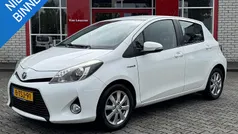 Wit Gebruikt 2014 Toyota Yaris Hybrid Hatchback | € 9.240 (Eerlijke prijs)