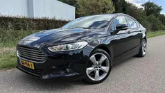 Zwart Gebruikt 2015 Ford Mondeo Trend Hatchback | € 13.450 (Eerlijke prijs)