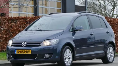 Occasion VW Golf Plus Cross Comfortline 2021 Blauw MPV