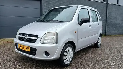 Grijs Occasion 2006 Opel Agila Hatchback | € 1.699 (Eerlijke prijs)