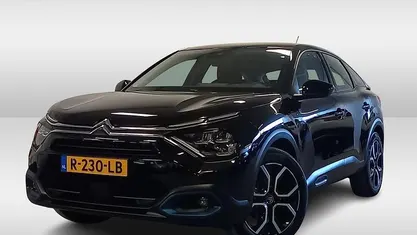 Gebruikt 2022 Citroën e-C4 Feel SUV | € 17.425 (Goede deal)