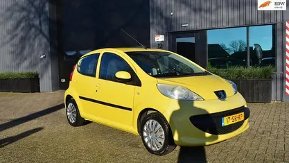Occasion Peugeot 107 68 PK (50 kW) 2006 Hatchback