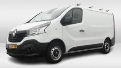 Wit Gebruikt 2018 Renault Trafic Komfort Van | € 11.990 (Goede deal)