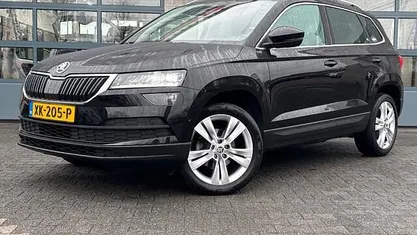 Zwart Occasion 2019 Skoda Karoq Business Line SUV | € 21.950 (Goede deal)