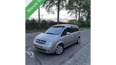 Grijs Gebruikt 2004 Opel Meriva Cosmo MPV | € 1.195 (Goede deal)