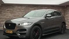 Grijs Gebruikt 2017 Jaguar F-Pace Portfolio SUV | € 17.950 (Goede deal)