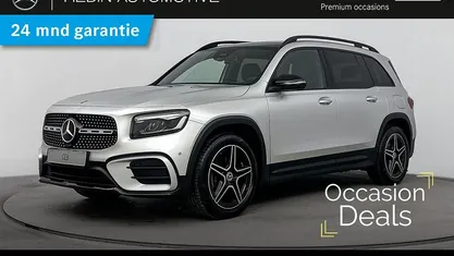 Zilver Gebruikt 2025 Mercedes GLB180 AMG line SUV | € 48.900 (Eerlijke prijs)