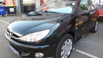 Occasion 2006 Peugeot 206 Hatchback | € 1.647 (Eerlijke prijs)