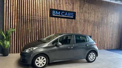 Occasion 2017 Peugeot 208 Hatchback | € 5.995 (Eerlijke prijs)