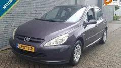 Paars Gebruikt 2004 Peugeot 307 Hatchback | € 1.250 (Eerlijke prijs)