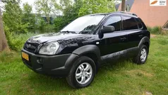 Zwart Gebruikt 2007 Hyundai Tucson Dynamiq SUV | € 2.150 (Goede deal)