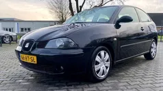 Zwart Gebruikt 2005 Seat Ibiza Reference Hatchback | € 1.399 (Eerlijke prijs)