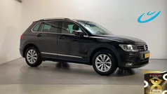Zwart Gebruikt 2020 VW Tiguan Comfortline SUV | € 24.450 (Goede deal)