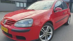 Rood Gebruikt 2004 VW Golf IV Trendline Hatchback | € 2.500 (Eerlijke prijs)