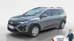 Grijs Gebruikt 2025 Dacia Jogger Expression MPV | € 25.635 (Eerlijke prijs)