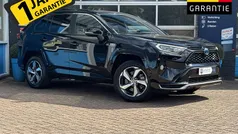 Zwart Gebruikt 2022 Toyota RAV4 Hybrid Business Edition SUV | € 43.850 (Eerlijke prijs)
