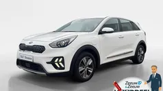 Clear white (ud) Gebruikt 2021 Kia Niro SUV | € 21.445 (Super prijs)