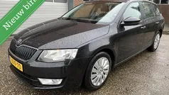 Gebruikt 2014 Skoda Octavia Ambition Stationwagen | € 6.200 (Eerlijke prijs)