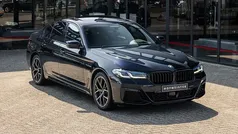 Gebruikt 2023 BMW 545e M Sport Sedan | € 55.950 (Eerlijke prijs)