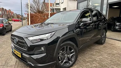 Gebruikt 2025 Toyota RAV4 SUV | € 48.950 (Eerlijke prijs)