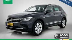 Grijs Gebruikt 2021 VW Tiguan Business+ SUV | € 29.635 (Super prijs)