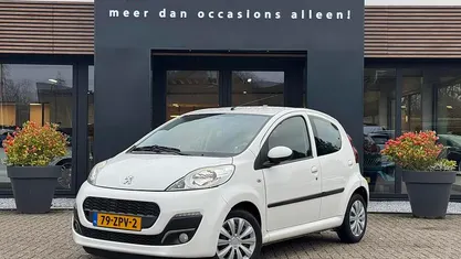 Occasion Peugeot 107 Active 68 PK (50 kW) 2013 Wit Hatchback