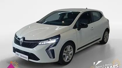 Ijswit 369 Gebruikt 2024 Renault Clio V Evolution Hatchback | € 17.935 (Eerlijke prijs)