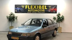 Blauw Gebruikt 1991 Opel Vectra Sedan | € 3.690