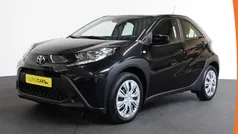 Zwart Gebruikt 2024 Toyota Aygo Play Hatchback | € 19.940 (Goede deal)
