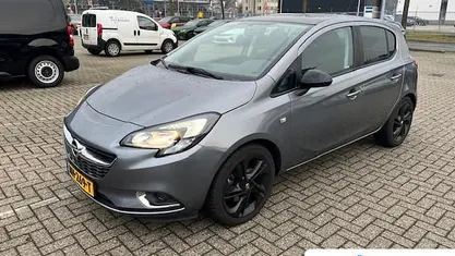 Grijs Occasion 2017 Opel Corsa Color Edition Hatchback | € 10.795 (Eerlijke prijs)