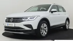 Gebruikt 2022 VW Tiguan Elegance SUV | € 35.895 (Eerlijke prijs)