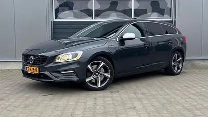 Occasion Volvo V60 R-Design 215 PK (158 kW) 2014 Grijs Stationwagen