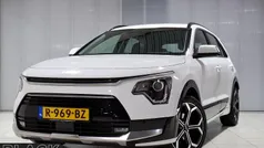 Wit Gebruikt 2022 Kia Niro SUV | € 29.400 (Eerlijke prijs)