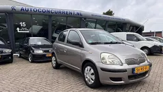Gebruikt 2004 Toyota Yaris Hatchback | € 1.749 (Eerlijke prijs)