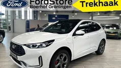 Wit Gebruikt 2025 Ford Kuga ST-Line X SUV | € 44.950 (Eerlijke prijs)