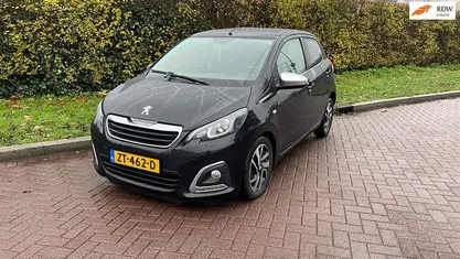 Zwart Gebruikt 2019 Peugeot 108 Allure Hatchback | € 7.950 (Goede deal)