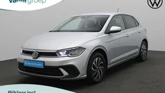 Zilver Gebruikt 2024 VW Polo Edition Hatchback | € 22.950 (Eerlijke prijs)