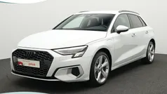 Wit Gebruikt 2021 Audi A3 Sportback e-tron Advanced Sedan | € 28.900 (Eerlijke prijs)