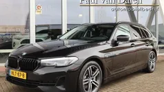 Zwart Gebruikt 2022 BMW 530e Stationwagen | € 36.815 (Super prijs)