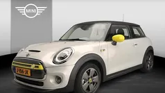 Wit Gebruikt 2020 Mini Cooper SE Hatchback | € 16.900 (Eerlijke prijs)