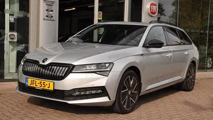 Gebruikt 2024 Skoda Superb Stationwagen | € 37.950 (Eerlijke prijs)