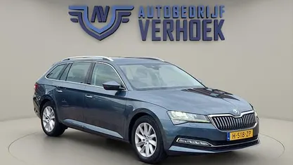 Occasion Skoda Superb Business Line 150 PK (110 kW) 2020 Grijs (metallic) Stationwagen