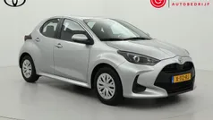 Gebruikt 2024 Toyota Yaris Active Hatchback | € 21.499 (Eerlijke prijs)